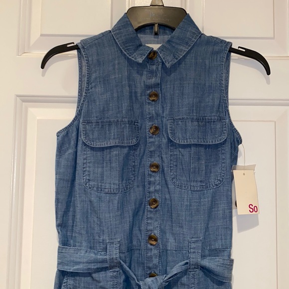 SO Sleeveless Belted Romper - Picture 2 of 12